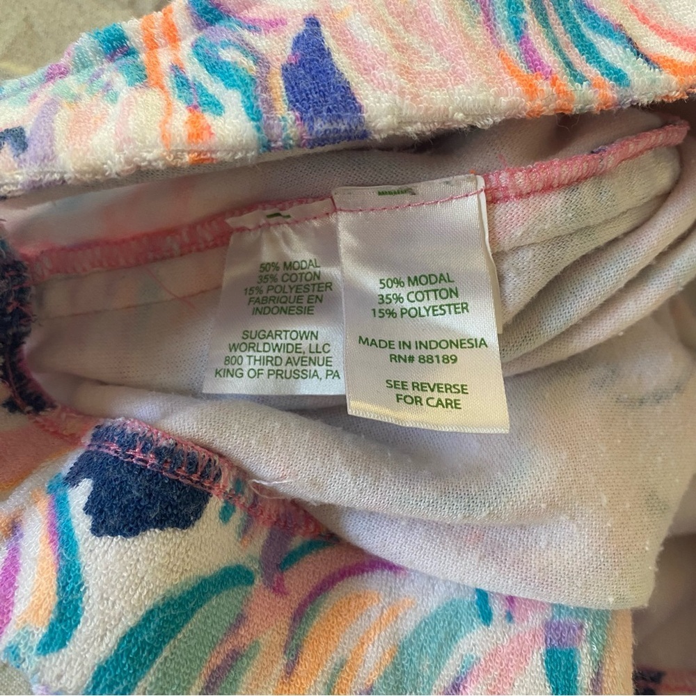 Lilly Pulitzer Colorful Flamingo Print Terrycloth Short Medium - Picture 10 of 15